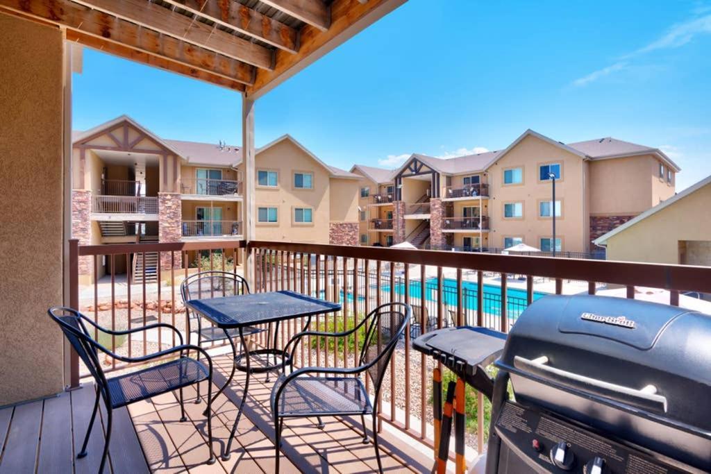6B Cozy Moab Redcliff Condo, Pool & Hot Tub Eksteriør bilde
